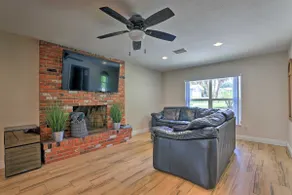 NY! Winter Haven Home w / Dock & Hot Tub! - Image 4