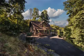 Peaceful Paradise | Mountain Views + Game Room - Image 3