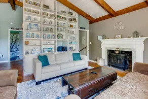 Silver Spring Chalet - GetAway - Image 3