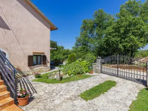 Casa di vacanze Cekić by Interhome - Image 2