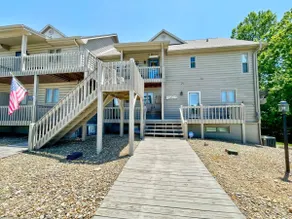 2C Condo - Lake/Ridge/Golf Views - Image 2