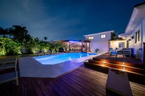 7 Bedroom Villa Catalina Salt Water-Pool BKT Court - Image 3