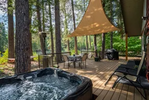 River`s Run - Your Riverfront Cabin - Image 2