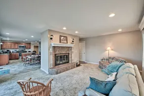 NEU! Lakefront Dayton Home mit toller Aussicht und Dock! - Image 5