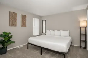 Peaceful Retreat I Comfy & Spacious Home! - Image 5