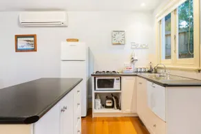 George Cottage - Image 4