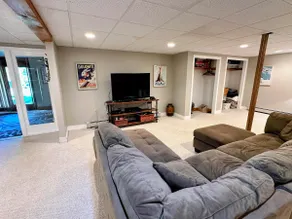 O39 Entry level Bretton Woods Cottage on beginner ski trail. Perfect location for all seasons! - Image 4