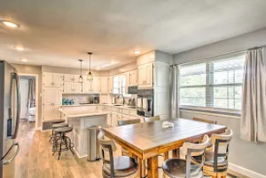 NEU! Lakeview Home - 1 Meile vom Bull Shoals Lake! - Image 2