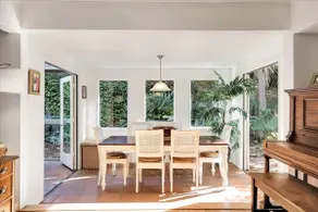 Hammonds Beach Haven - next to Miramar Beach w/ yard, deck & sunroom - walk to Rosewood! - Image 5