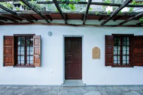 Pelion Secluded House - Image 5