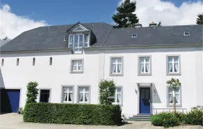 2 Bedroom Stunning Apartment In Noertrange - Image 4