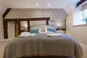 Orchard Cottage - sleeps 8 guests  in 4 bedrooms - Image 5