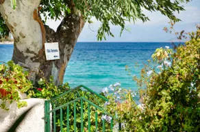 Varvara: Beach House com A / C, vistas deslumbrantes - Image 5