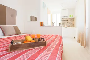 SorrentoVibes - Central Sorrento Apartment by PiazzaTasso&OldTown - Image 5