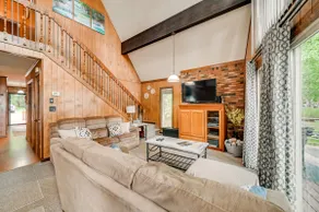 Cozy Dover Home w/ Boat Dock, Fire Pit & Deck! - Image 4