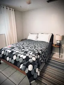 3-BR Group Getaway · Beach, Las Olas & FLL - Image 4