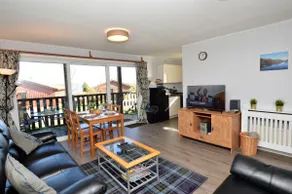 Holy Loch Lodge - Image 2
