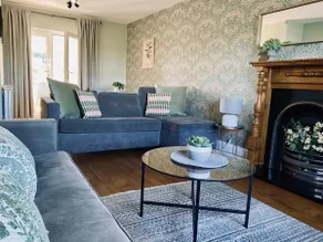 Pets OK | Halifax ->10 mins | 50” TV | Parking - Image 2