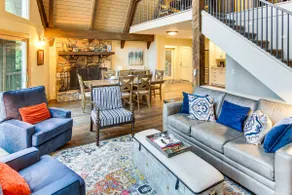 Stunning Blue Ridge Mtn Views! Brevard Chalet - Image 5