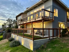 Amazing View Newly Remodeled- L2 EV Charger -Pet friendly - Image 2
