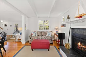 Charming Cottage w/ Deck - Walk to Skaket Beach! - Image 5