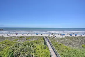 Beachfront Isle of Palms Condo w/ Balcony & Pool! - Image 2