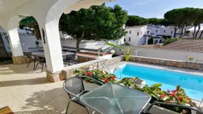 VACAY Villa Roger - Image 2
