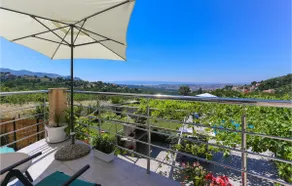 Gorgeous Home In Solin - Image 5