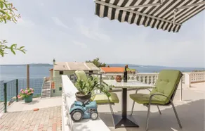 Stunning apartment in Brela - Image 5