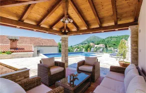 Stunning home in Orasac - Image 2