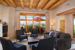 Hacienda Artist Paradise: Luxury Mountain Villa - Image 4