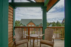 3 sovrum PLUS Bonus Sova Den, 3. 5 BATHS: Ski In / Ski Out<br>Camp 4 Hot Tub. 3King Master sovrum - Image 4