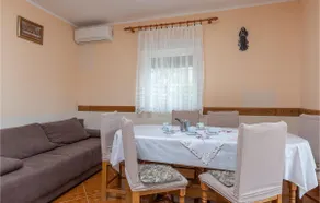 1 Bedroom Lovely Apartment In Betiga - Image 3