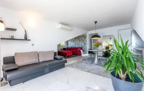 Appartement de 2 chambres à Krilo Jesenice - Image 5