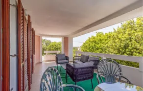 Stunning Home In Dobrinj - Image 3