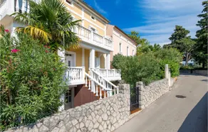 Nice Apartment In Omisalj With Wifi - Image 3