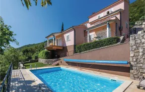 Pet Friendly Apartment In Moscenicka Draga - Image 2