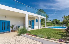 1 bedroom cozy home in Trget - Image 5