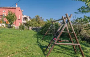 Beautiful Home In Rakalj - Image 4