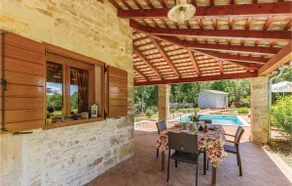 Gorgeous home in Klarici - Image 5