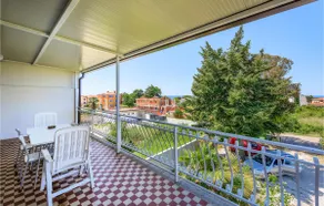 Awesome Apartment In Umag With Wifi - Image 3