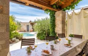 Amazing Home In Liznjan With Kitchen - Image 5