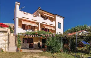Beautiful Apartment In Dinjiska - Image 5