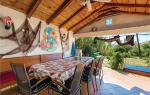 Beautiful Apartment In Dinjiska - Image 4