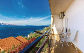 3 Bedroom Stunning Apartment In Senj - Image 2