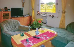 Stunning Home In Sundhagen Ot Tremt - Image 2