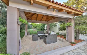 Stunning Home in Kastel Kambelovac With 4 Bedrooms, Wifi and Outdoor Swimming Pool - Image 5