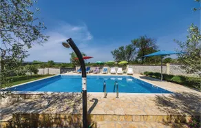 4 bedroom lovely home in Kakma - Image 4