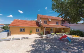 4 alojamento em quarto em Bilice - Image 4
