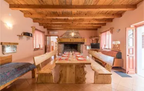 4 Bedroom Awesome Home In Pula - Image 2